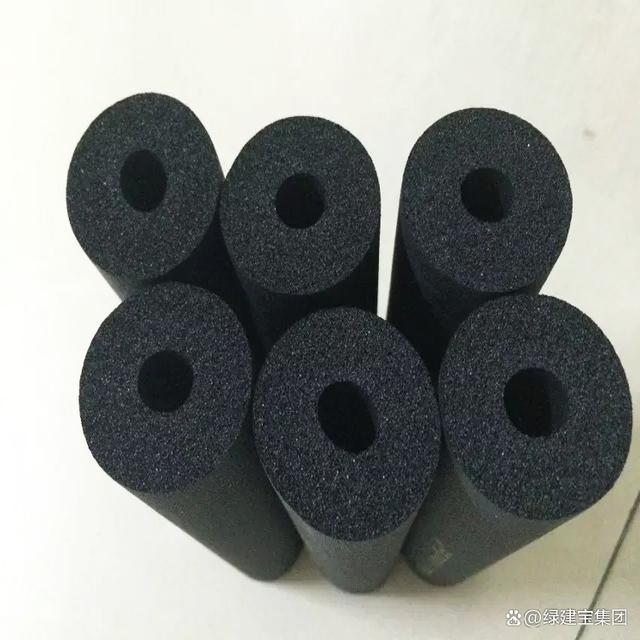发泡橡塑管壳的性能特点与广泛应用